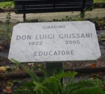 Il giardino di piazza Gozzano dedicato a don Luigi Giussani