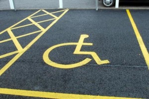 parcheggio-disabili-618x412