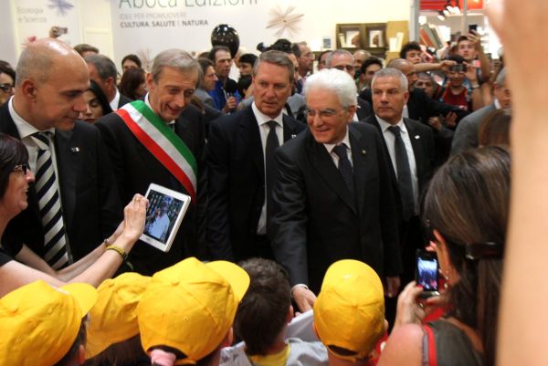 salonelibrofotogallery600