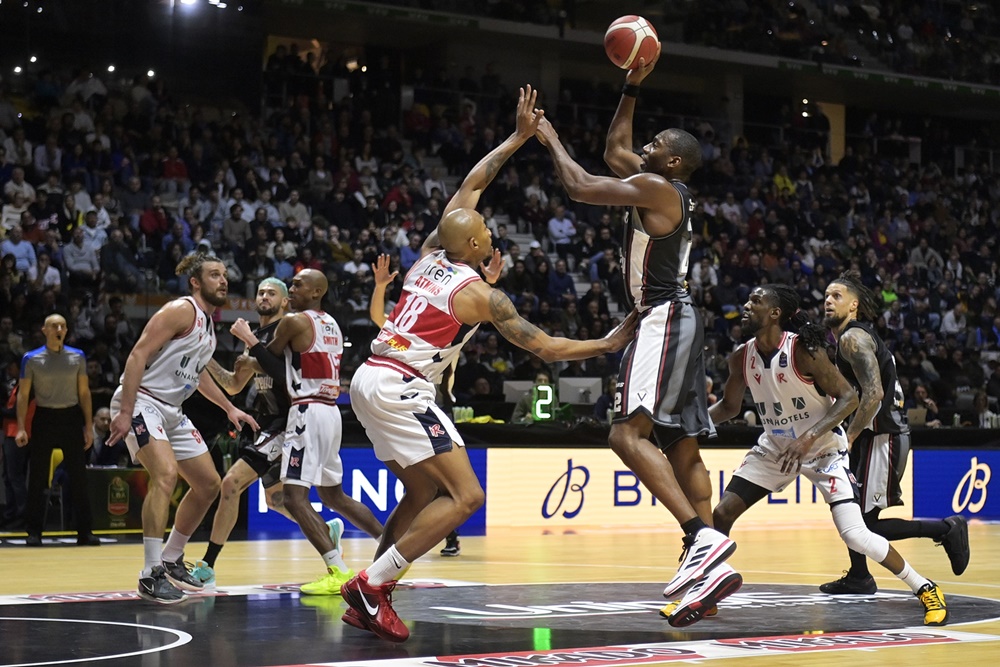 Basket, Final Eight: Reggio Emilia e Napoli completano il quadro delle semifinaliste