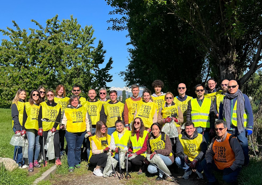 Torino Spazio Pubblico, concluso l’intervento comunitario di pulizia e cura del verde nel parco dell’Arrivore