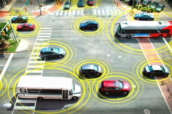 Dall’auto a guida autonoma alla città connessa: a Torino Teoresi, Fondazione Links e Torino City Lab testano i veicoli del futuro con il 5G