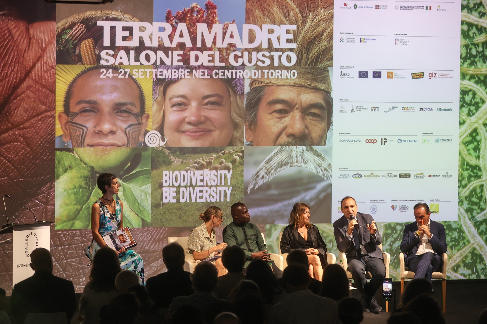 Dal 24 al 27 settembre Terra Madre Salone del Gusto porta la biodiversità nel centro storico di Torino
